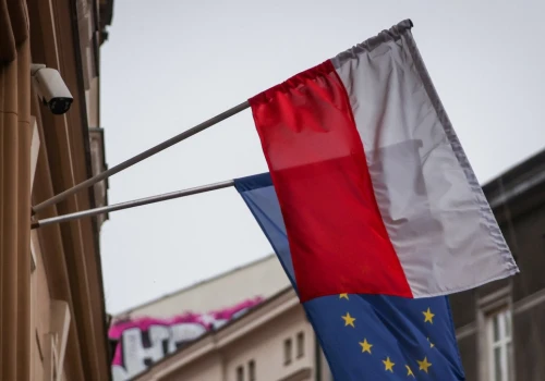 Polexit mógłby kosztować fortunę. W raporcie pojawiła się kwota 90 mld euro