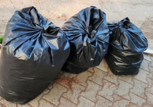 Od 2027 roku śmieci trzeba będzie lepiej zabezpieczać. W tle kara do 5000 zł