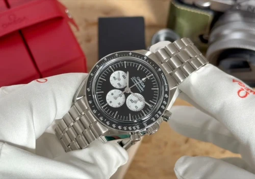 Wideo recenzja nietypowej wersji kultowego zegarka - Omega Speedmaster Moonwatch “Panda Dial”