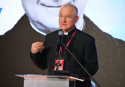 Bp Artur Ważny: przestań siedzieć na fotelu, w „klubie ocalonych”, ale idź i głoś