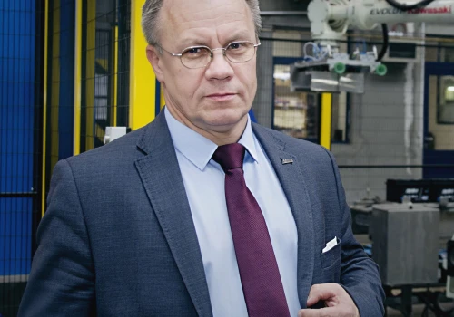 Nauka musi iść ramię w ramię z biznesem