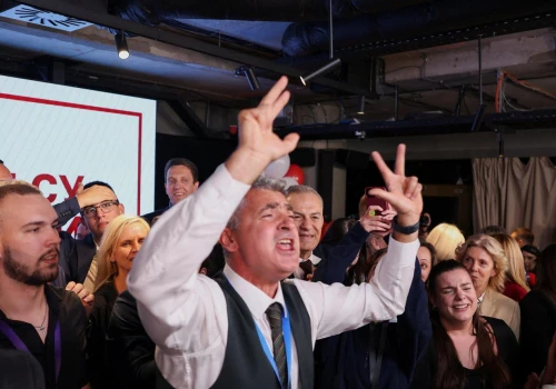 Wyborcze trzęsienie ziemi w Serbii. Porażka rządzącej od 14 lat partii