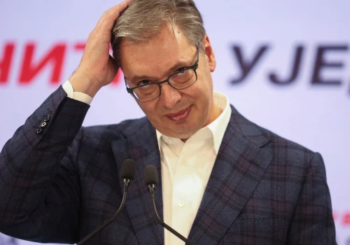 Sensacja w Serbii. Były prezydent Vuczić: "Przegraliśmy wybory". Wpadka Hennig-Kloski