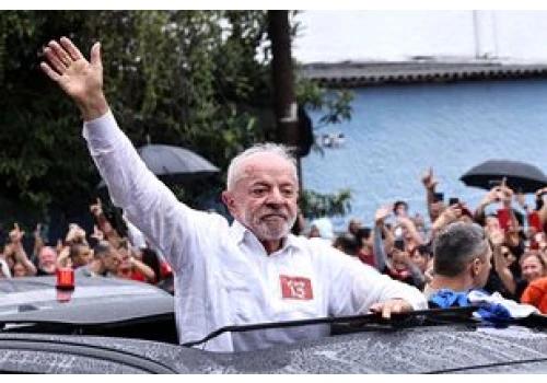 Od pucybuta do czwartej kadencji. Lula znów prezydentem Brazylii