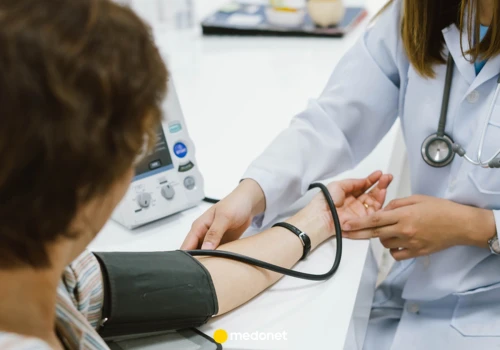 Pacjenci wypełniają ankiety i nie przychodzą do lekarza. "To żadna profilaktyka"