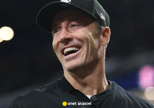Robert Lewandowski wszedł na scenę i zwrócił się do Polaków w Chicago
