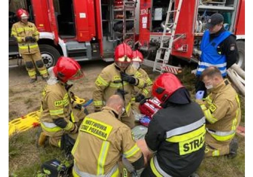 Strażacy ze Słupska wyjaśniają, jak prawidłowo zgłaszać zdarzenia na 112