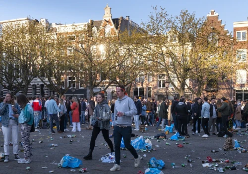 Amsterdam chce pozbyć się jednorazowych opakowań. Ponosi milionowe koszty