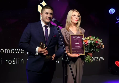 CALDENA z nagrodą Izydory 2026. Jej innowacyjny nawóz doceniony przez rolników