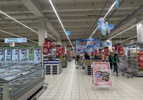 Finansowanie firm przed świętami. Dlaczego handel potrzebuje pieniędzy już w październiku?