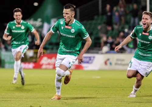 Betclic 1 Liga: Warta Poznań - ŁKS Łódź. Relacja live i wynik na żywo