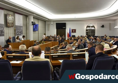 Ludzie Tuska twardo za podwyżką podatków