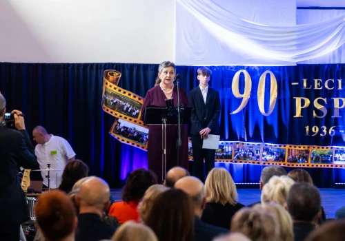 Trzy budynki, 90 lat historii. PSP nr 26 w Radomiu świętuje