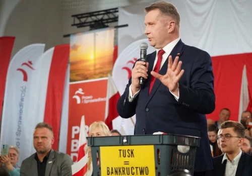 Przemysław Czarnek obiecuje tanie ogrzewanie. Sprawdzamy wyliczenia