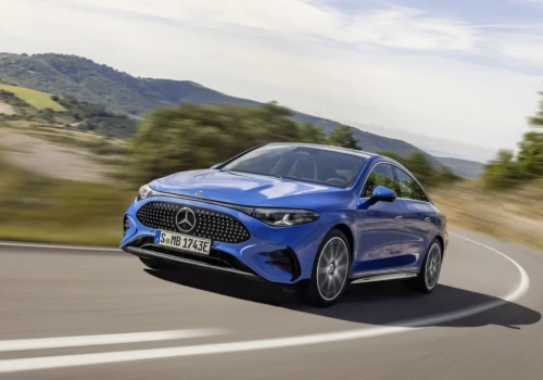 Mercedes nie nadąża z produkcją. Na elektryczne CLA i GLC trzeba czekać już pół roku