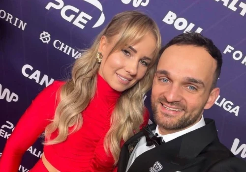 Żużel. Kto najlepiej wyglądał na gali? Kubera po zabiegu, Pedersen pod palmami (POZA TOREM)