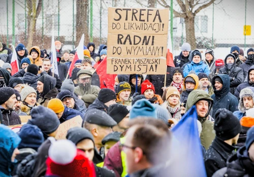 Strefa Czystego Transportu. Radny pyta o legalność referendum w sprawie SCT i legalność jej ograniczenia