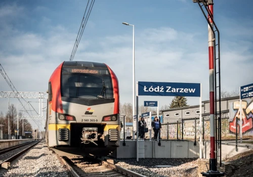 Na cmentarz pociągiem. 1 listopada ŁKA będzie bezpłatna w Łodzi