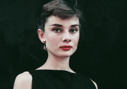 Te perfumy były zapachową wizytówką Audrey Hepburn. Nie chciała, by trafiły na rynek. "Zabraniam ci"