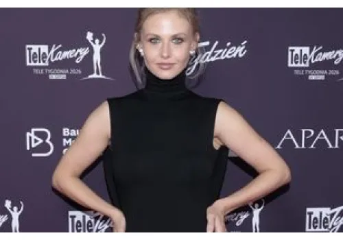 Odsłoniła plecy na Telekamerach. Klasa i zmysłowość