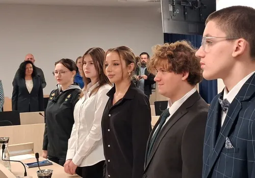 Młodzi radni ze Świnoujścia rozpoczęli dwuletnią kadencję