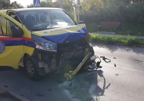 Wypadek z udziałem karetki