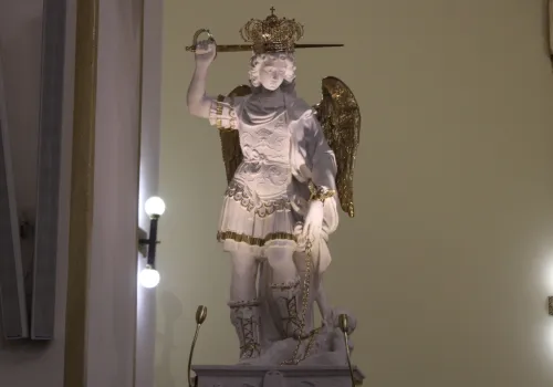 Z Gargano do Tarnowa. Figura św. Michała Archanioła uroczyście poświęcona w parafii Chrystusa Dobrego Pasterza