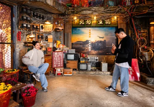 Hongkong otwiera ponad 100 filmowych lokalizacji dla turystów. Śladami Batmana, Transformerów i kultowych filmów.