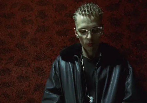 Oki: „Patrzę, Wilku WDZ, jak przejeżdżam przez Mokot”