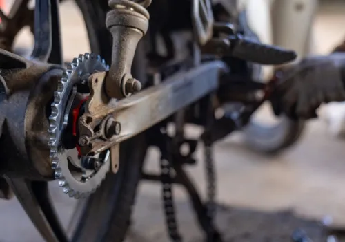Nie zamierza iść na emeryturę. Polski mechanik ma już 100 lat