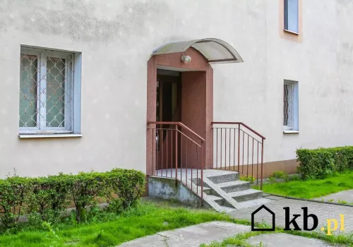Sąsiad robi to na klatce schodowej. Potem wszyscy mieszkańcy płacą wyższe rachunki