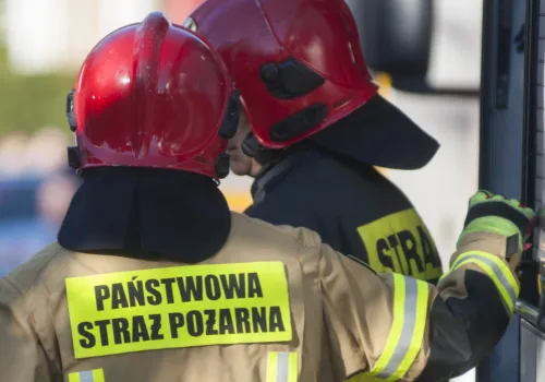 Pożar magazynu rolniczego w miejscowości Pomietów niedaleko Dolic