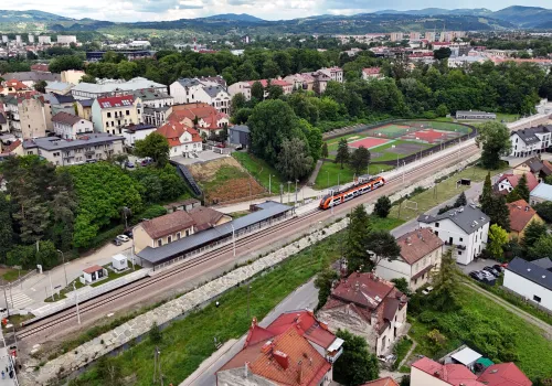 PLK SA w europejskiej czołówce. Niemal 12 mld zł z KPO na rozwój polskiej kolei