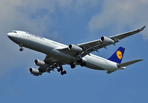 Lufthansa monetyzuje prywatność. Pary zapłacą więcej