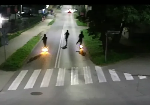 Strażnicy apelują: ulica to nie miejsce na taką jazdę