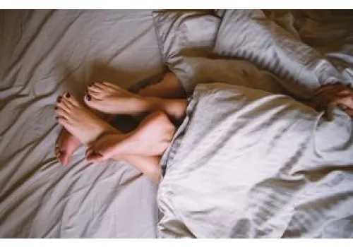 Ile powinien trwać stosunek? Seksuolożka podaje konkretną cyfrę