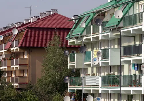 Limit dwóch mieszkań na osobę? Radykalne pomysły w Europie. Tak Polska ma walczyć z flipperami
