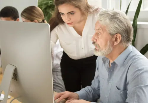 Emerytury i renty w 2027 roku. ZUS pokazał nowe wyliczenia