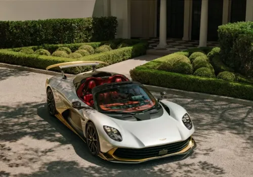 Aston Martin Valhalla Spider ma 1079 KM. Z miękkim dachem pojedzie tylko 200 km/h