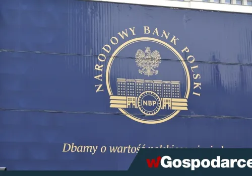 Tusk szturmuje NBP, złoty słabnie w oczach