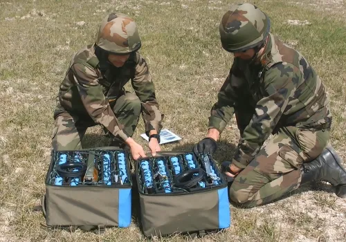 Wescom Defence zwiększyła 10-krotnie produkcję przenośnego systemu saperskiego POMBS