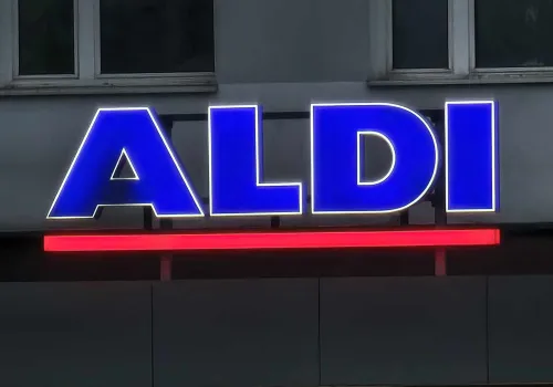 Tylko 31 października gigantyczna promocja w Aldi. Ludzie będą wynosić produkt całymi koszami. Można robić zapasy na święta dla całej rodziny
