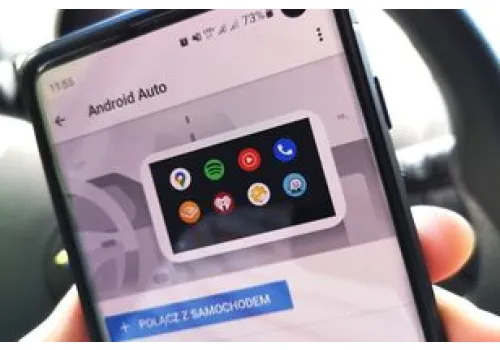 Android Auto na ekranie telefonu. Nieoficjalna aplikacja na GitHubie
