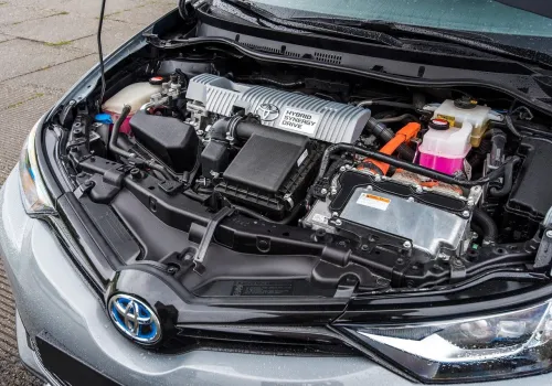 Czy to koniec słynnej japońskiej hybrydy z silnikiem 1.8? Toyota pokazała nową generację