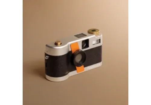 Flashback ONE75 śmiało rzuca wyzwanie Fujifilm X half