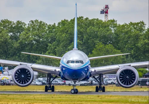 Boeing poprawia wyniki, ale problemy produkcyjne odsuwają odbudowę rentowności