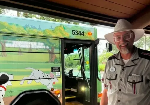 W wieku 44 lat rzucił pracę żeby zostać kierowcą autobusu. Wreszczie jest szczęśliwy