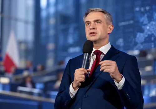 Władza w rękach algorytmów. Wicepremier kreśli ponury scenariusz przyszłości