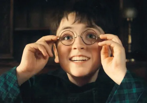 Zapomniany Weasley wkracza do serialu "Harry Potter". Mam teorię, kiedy go poznamy