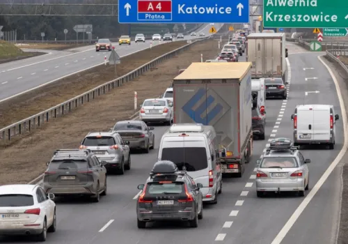 Po 30 latach kończą się opłaty na A4. Kierowcy zapłacą jeszcze przez 4,5 miesiąca